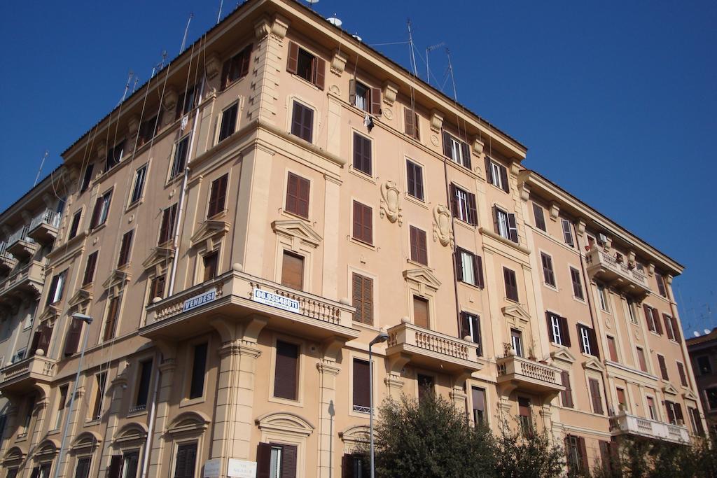 ローマ Nicolo III A San Pietro Bed & Breakfast エクステリア 写真